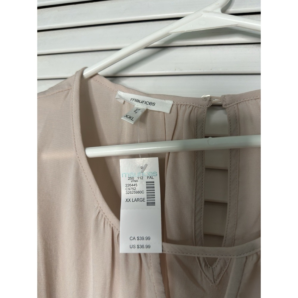 Maurices Womens XXL 2XL Light Pink Long Sleeve Keyhole Blouse NWT 226445